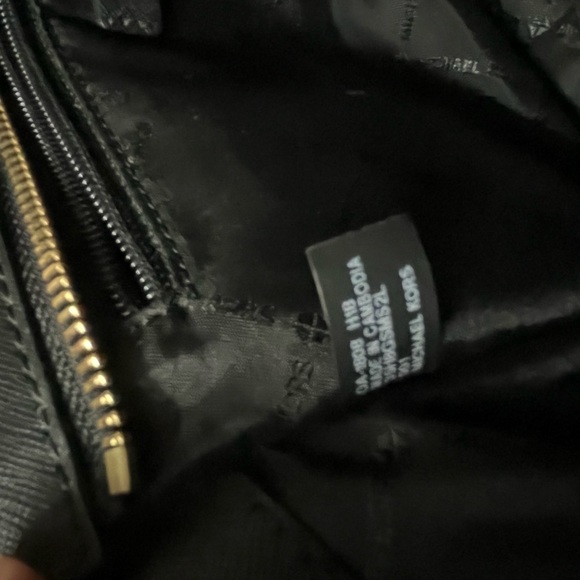 Authentic studded Mk in new without tag condition - Picture 6 of 11